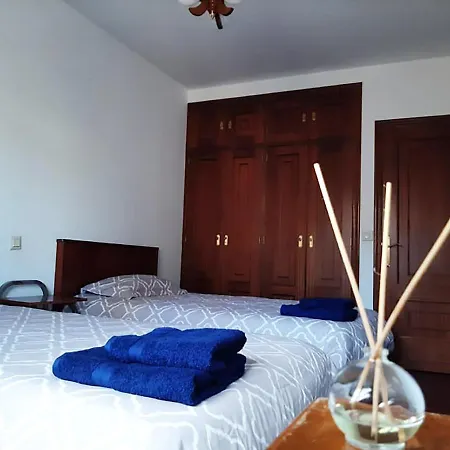 Habitacion Doble En Nuestro Hogar בית הארחה